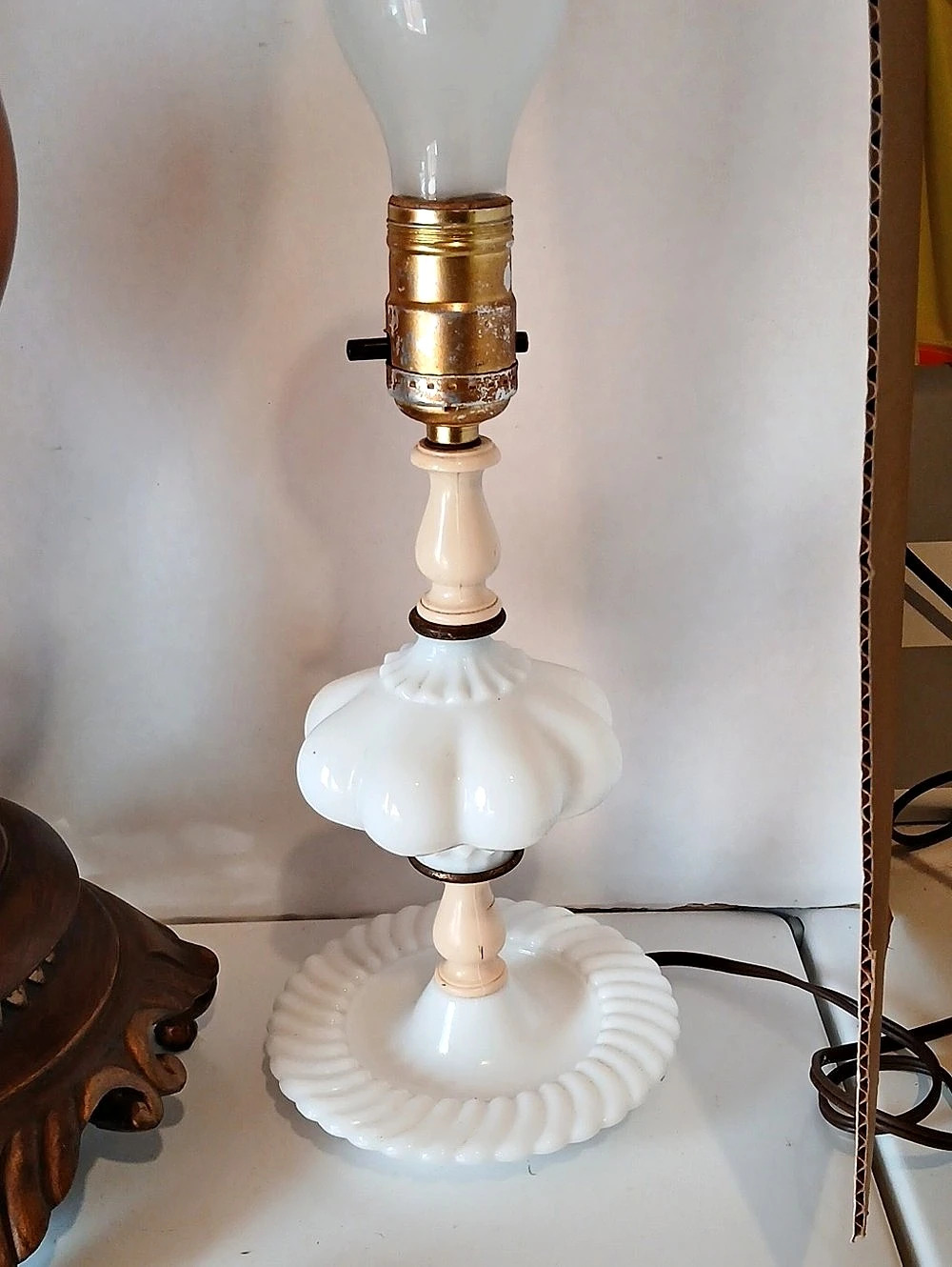 Leviton White Milk Glass Fluted Table Lamp with Gold-Tone Socket